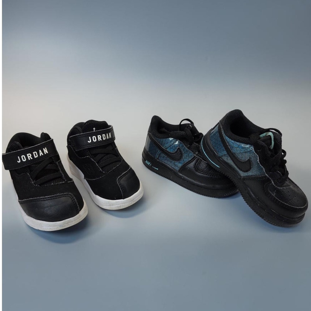 Nike Air Force 1 LV8 Teal Snakeskin & Jordan Flight Tradition Black Bundle 5C